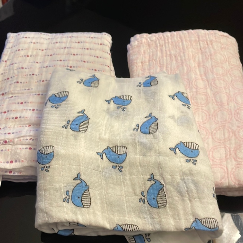 Swaddle wraps - never used
